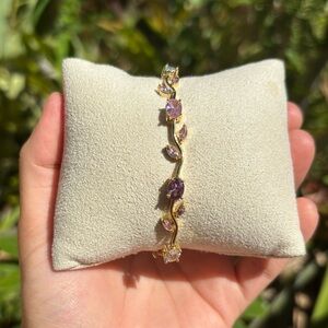 Elegant Gold and Purple Leaf Bracelet.This Is A Reposh,Its Too Big For My ARM.